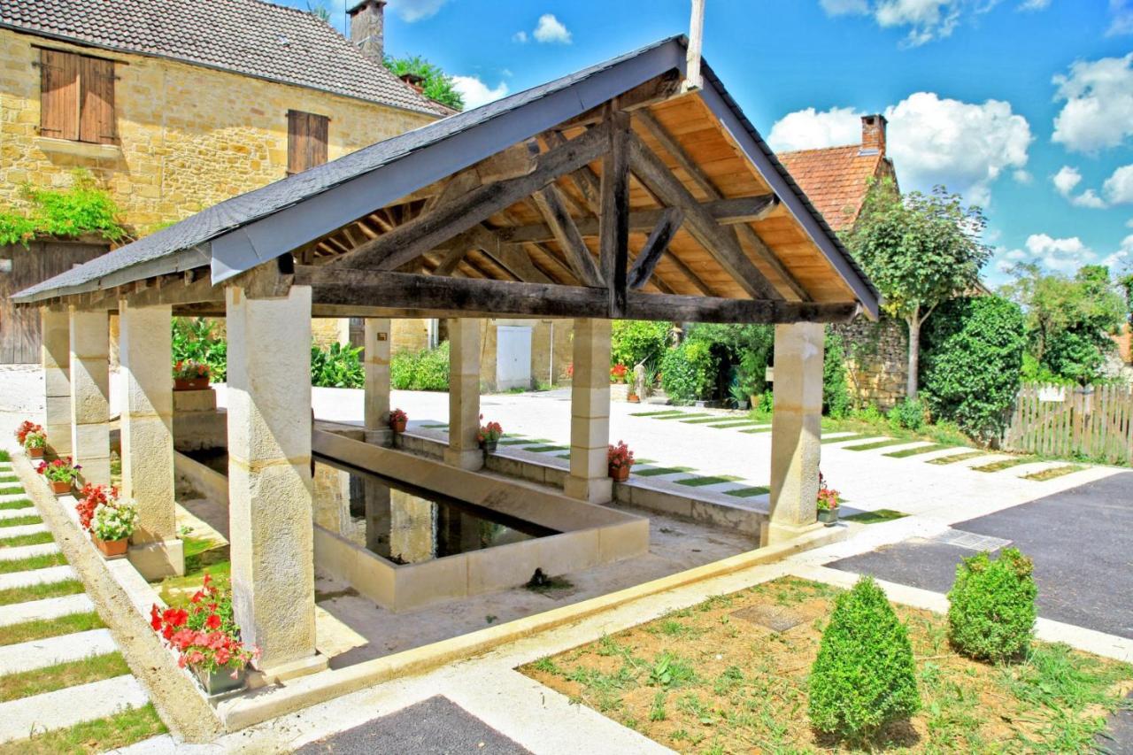 Petite Maison En Pierre Au Coeur Du Perigord Noir Proche De Sarlat Et Rocamadour Salignac Eyvigues Εξωτερικό φωτογραφία