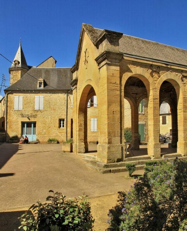 Petite Maison En Pierre Au Coeur Du Perigord Noir Proche De Sarlat Et Rocamadour Salignac Eyvigues Εξωτερικό φωτογραφία